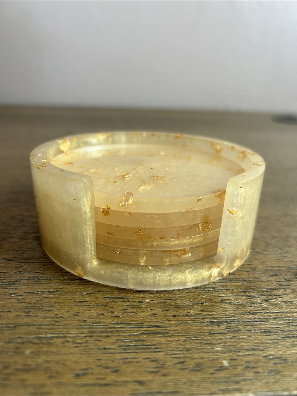 Resin Coaster Set Of 5 With  Gold Flakes - Cream and Gold. Glam- Modern Luxury.